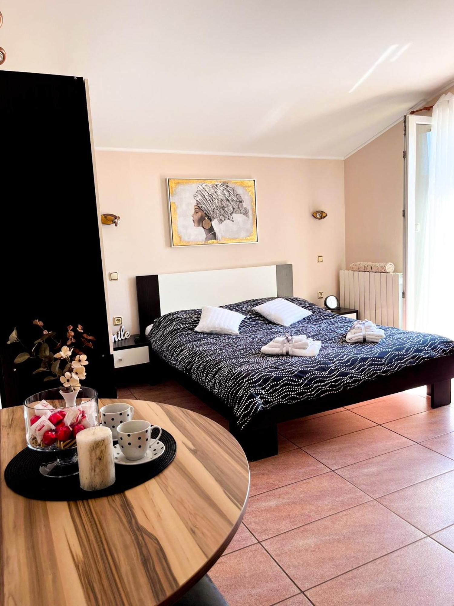 Apartamento Marvil Cozy With Private Terrace And Free Parking