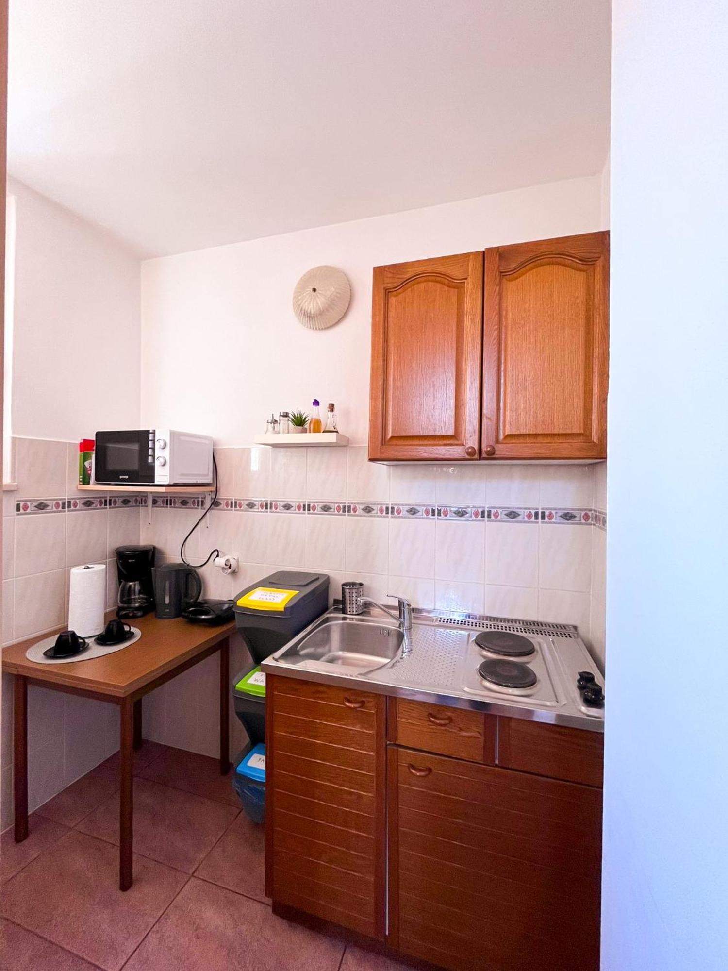 Marvil Cozy With Private Terrace And Free Parking Apartamento